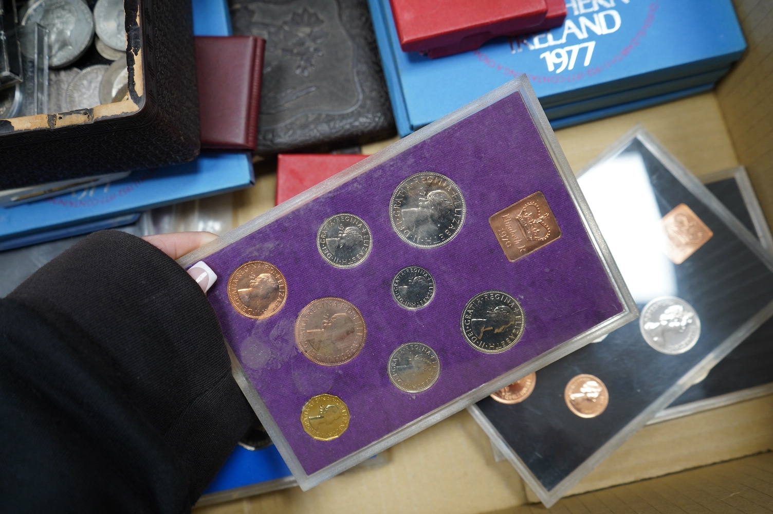 20th century Papal States coins and coin year sets from approximately 1939–2007, most base metal, also to include Royal Mint Pope Benedict XVI visit to the UK 2010 silver proof medal, one box